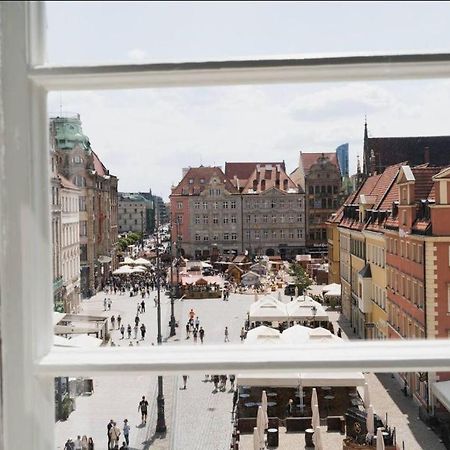 Duze Mieszkanie W Samym Rynku Breslavia Esterno foto